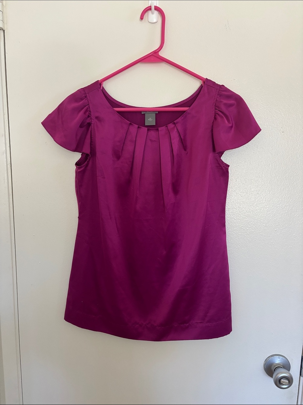 Ann Taylor Women's Magenta Pleated Cap-Sleeve Top